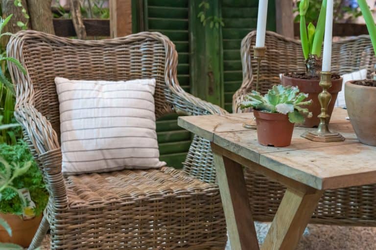How To Weatherproof Wood Furniture For Outdoors