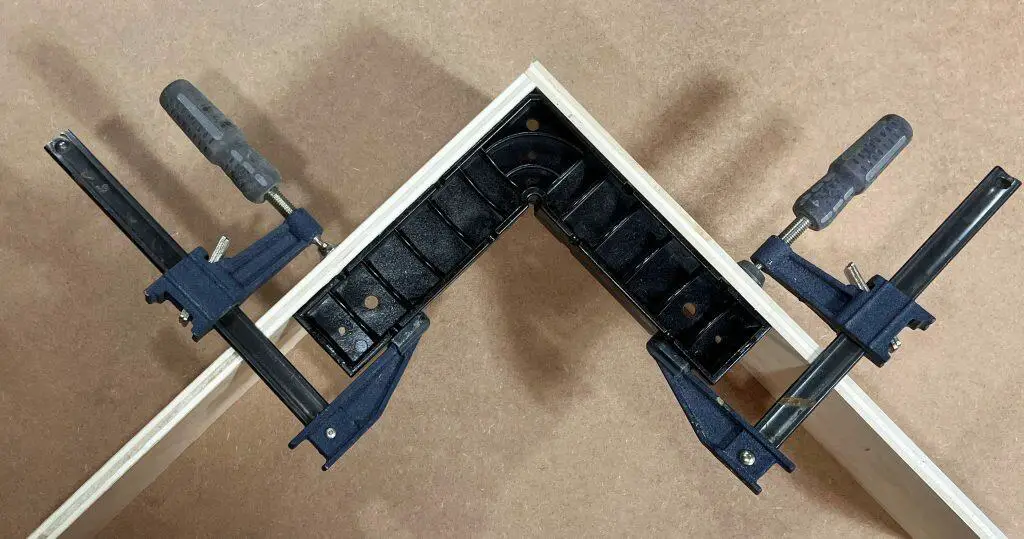 Corner Clamps