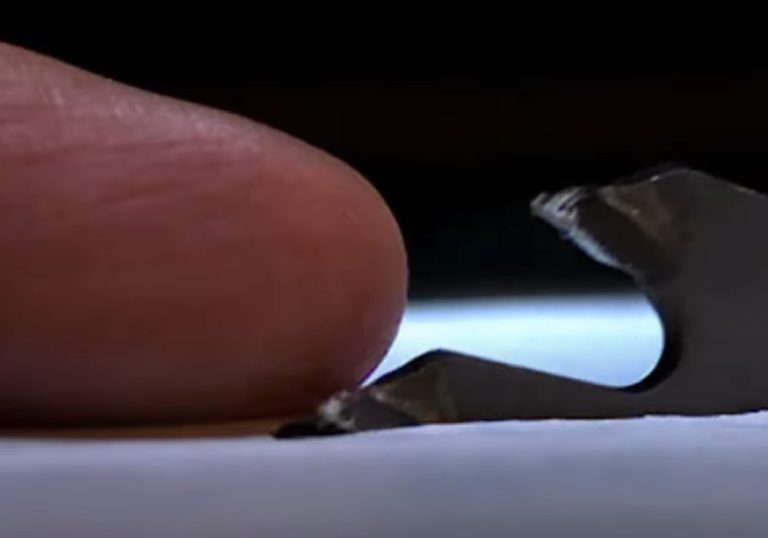 How Does SawStop Detect Fingers?