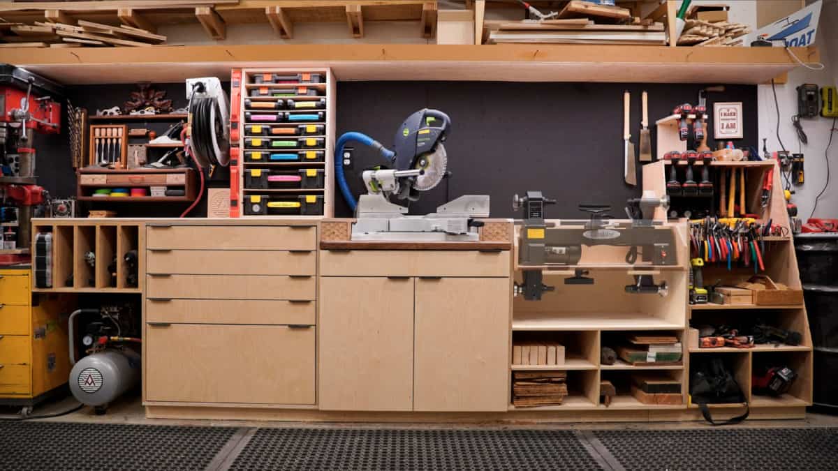 19 Awesome Miter Saw Stations!