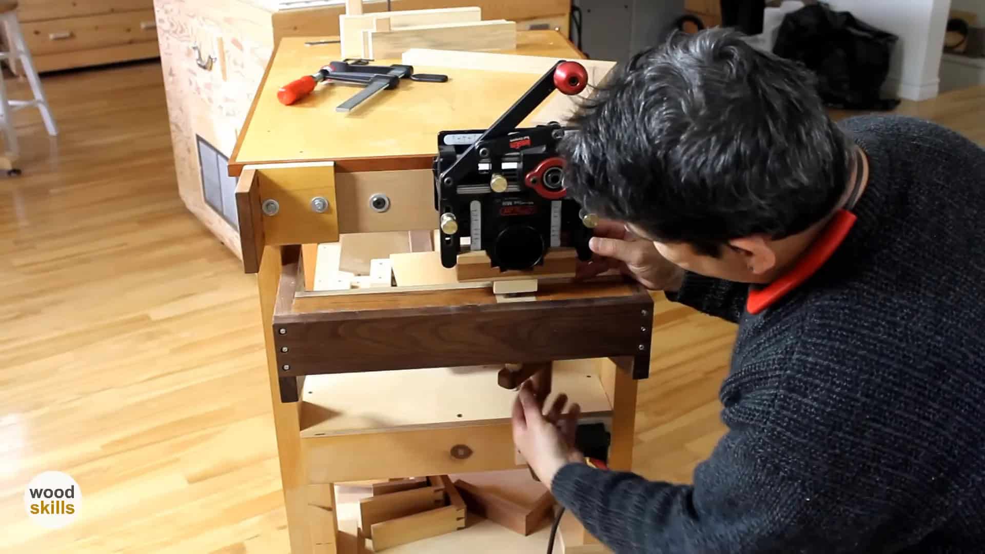 Demonstrating the micro-adjust system.