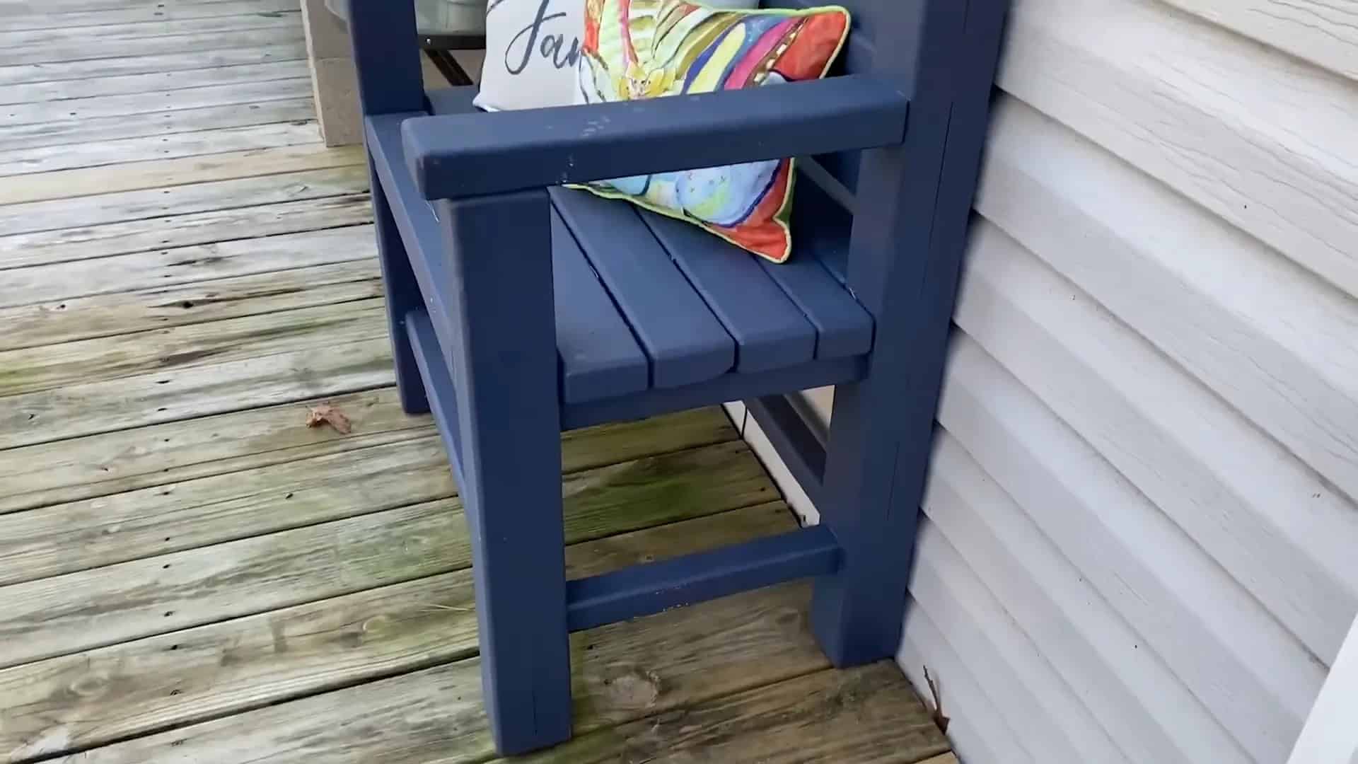 Choosing The Right Wood And Finish For Outdoor Projects