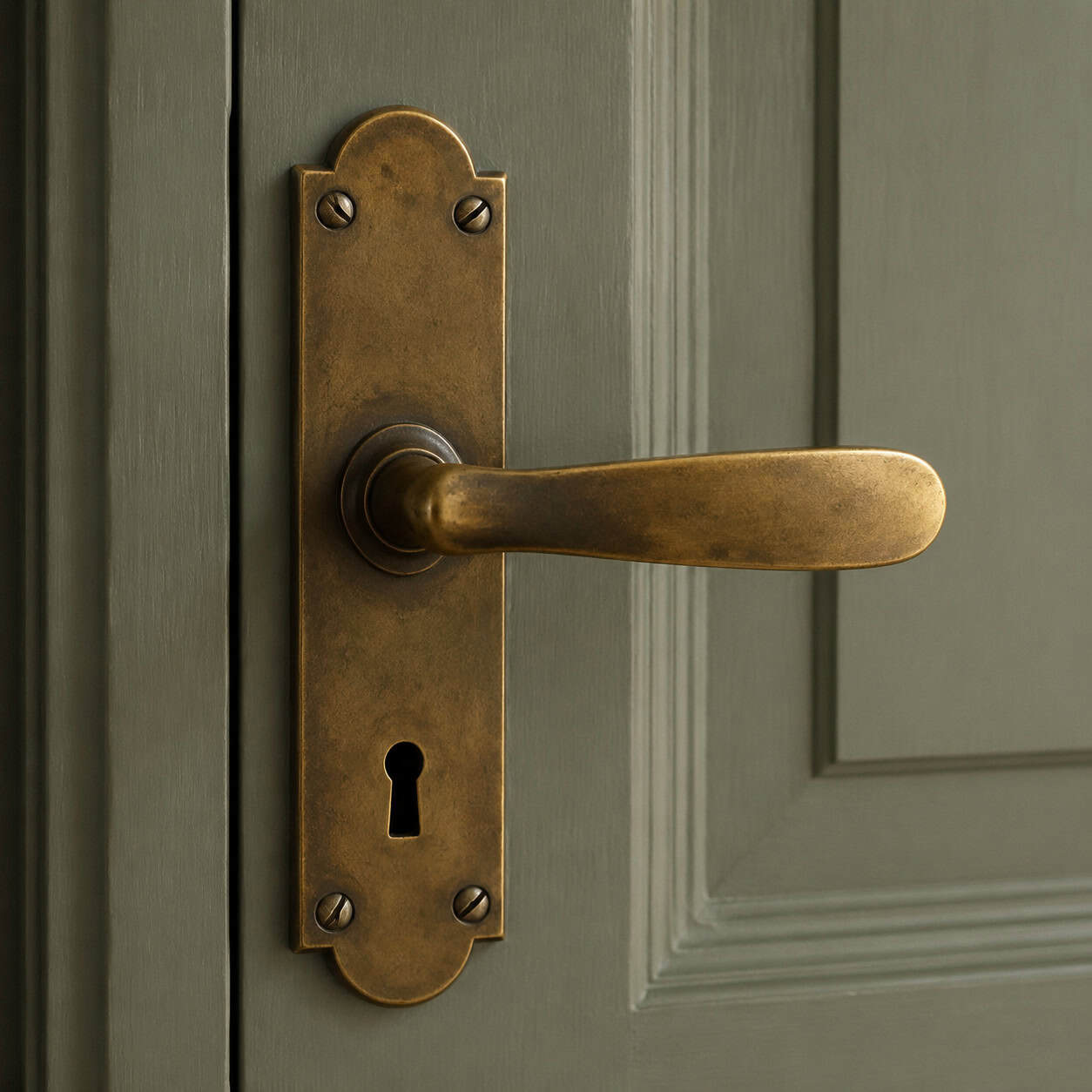 Unlacquered Brass Hardware & Fixtures