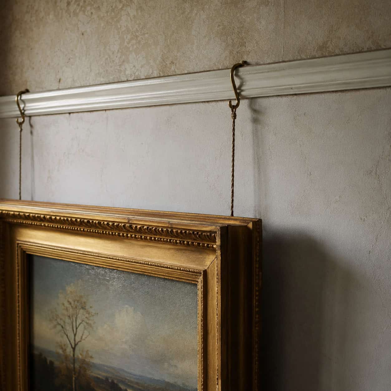 Picture Rail