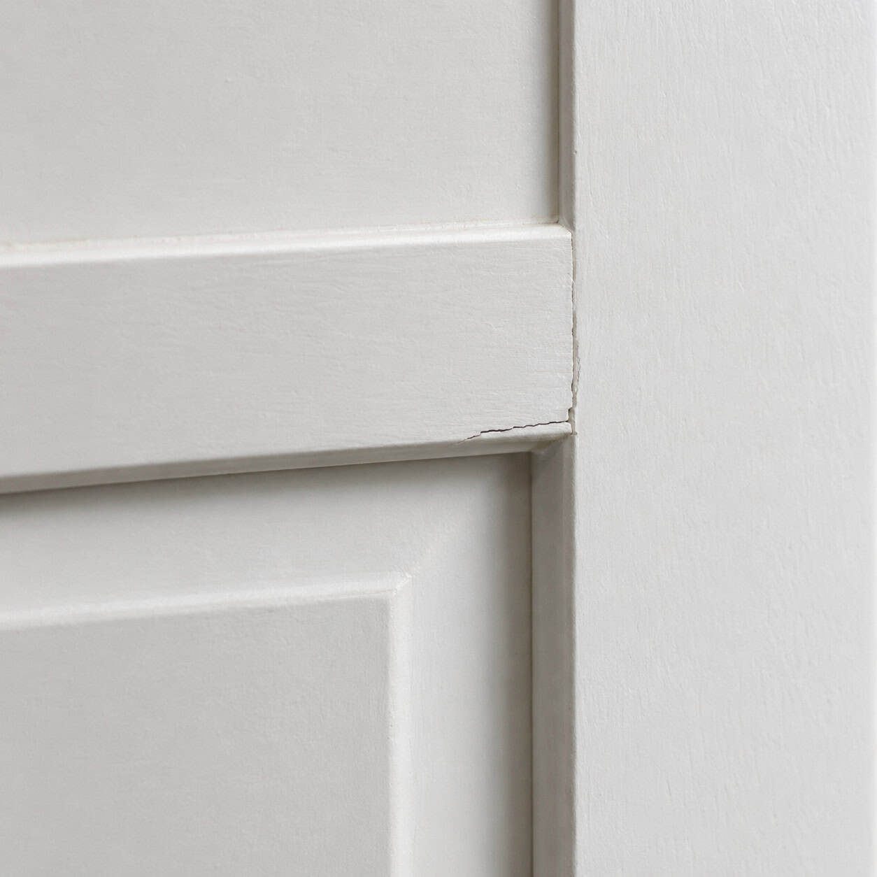 Painted Solid-Wood Five-Piece Doors