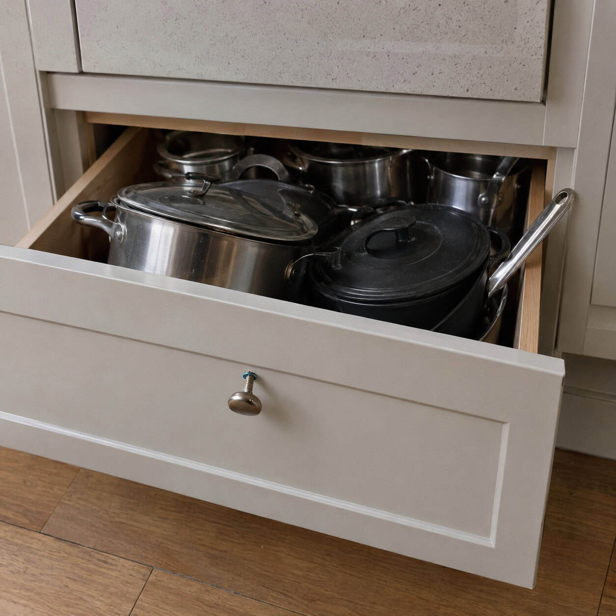 Knobs on Wide, Heavy Drawers
