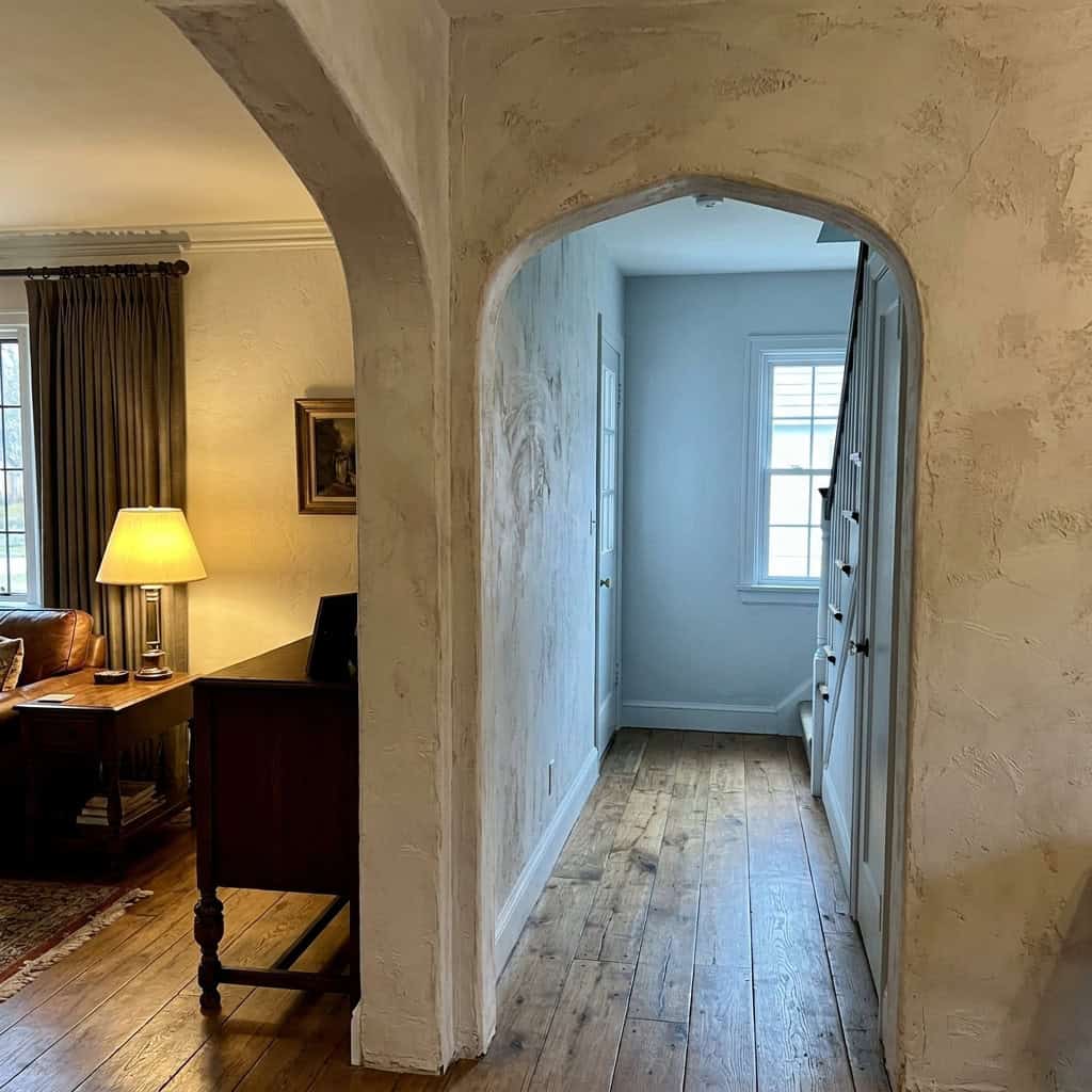 Arched Plaster Cased Openings