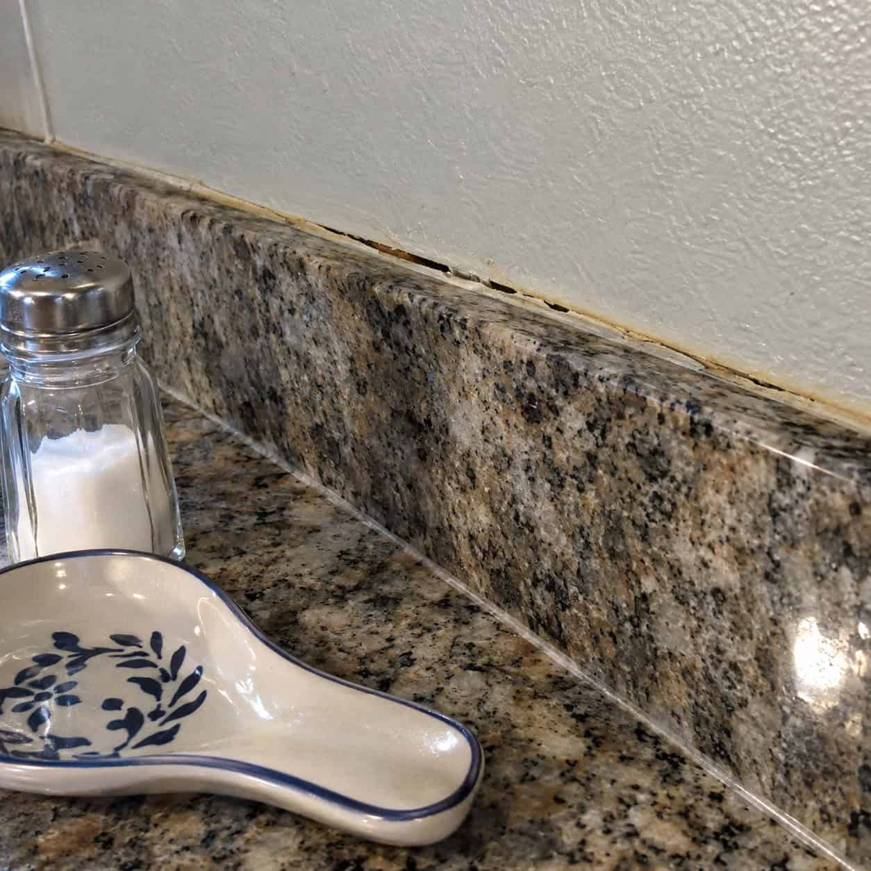 The 4-Inch Stone Backsplash Rail