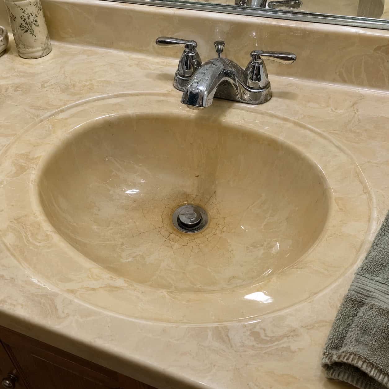 Cultured Marble Vanity Tops With the Integrated Bowl