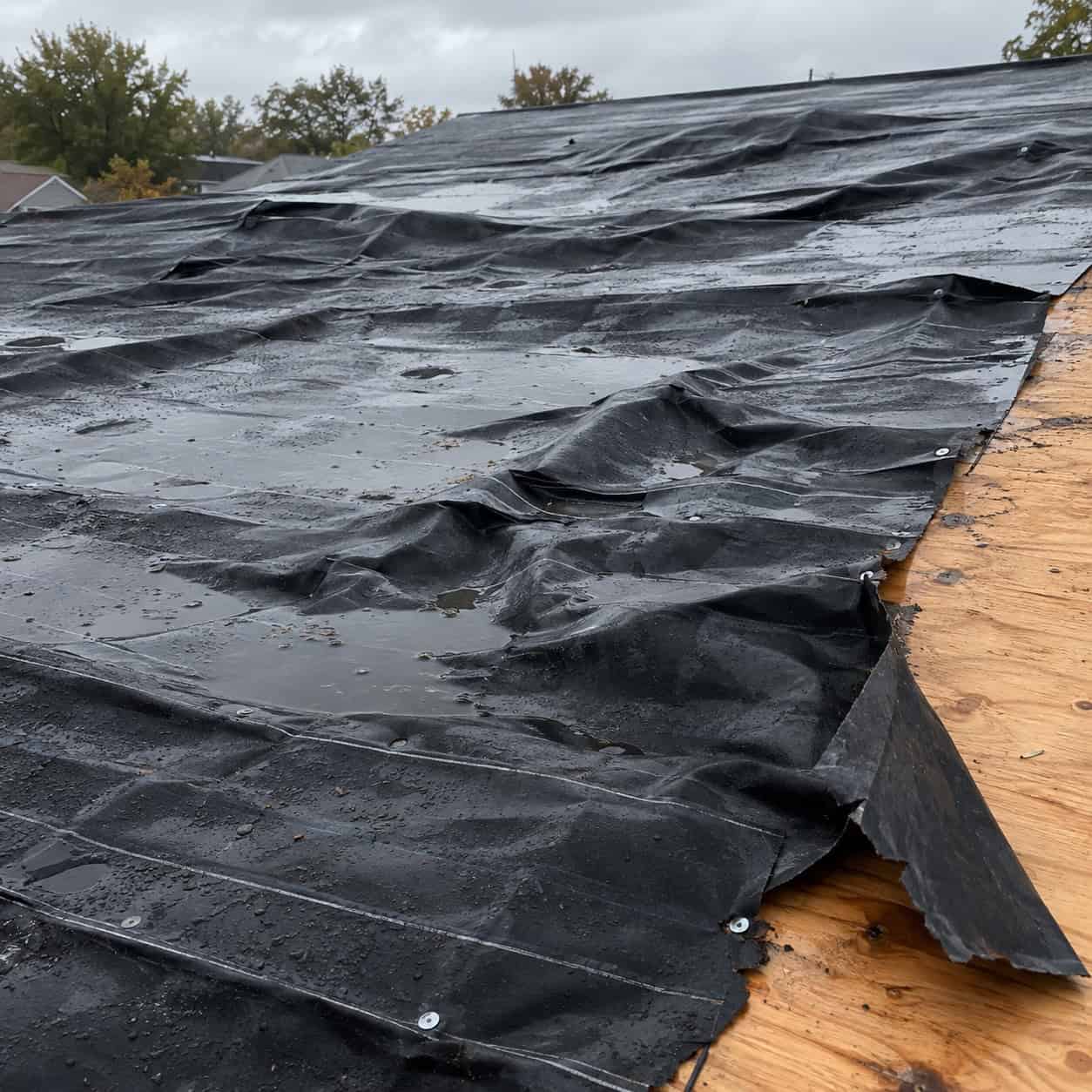 Fifteen-Pound Felt Underlayment