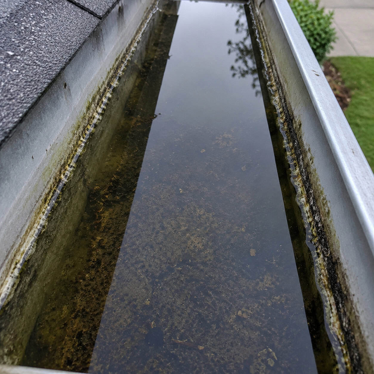 Gutters Hung Dead Level